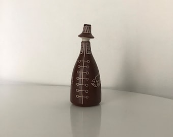 Ceramic story bottle arabia