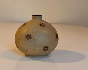 Arabia flower ceramic vase