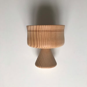 Erik Höglund pine bowl boda trä