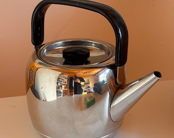 Timo Sarpaneva steel teapot Opa Finland