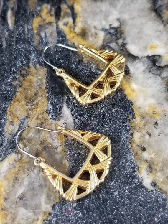 Gold Avon Semi square Dangle earrings - image 1