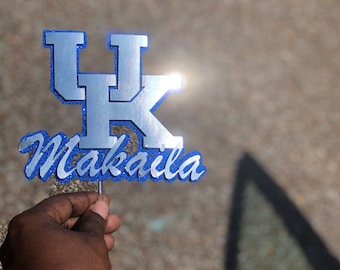 Cake topper