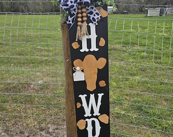 howdy porch leaner decor