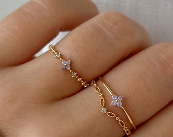 Blossom Ring Melanie, Stapel Ring, Perlen Band, pink blaue Steine, Free Size Ring, Für Sie, Geschenk für Freundin Frau Frauen