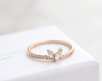 Lapin Ring, 2 Marquise Crystal Ring, Minimalist ring, Crystal ring, stackable ring, Statement ring, stacking ring, dainty ring, bow ring
