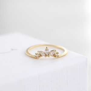 Noemie baguette shop ring