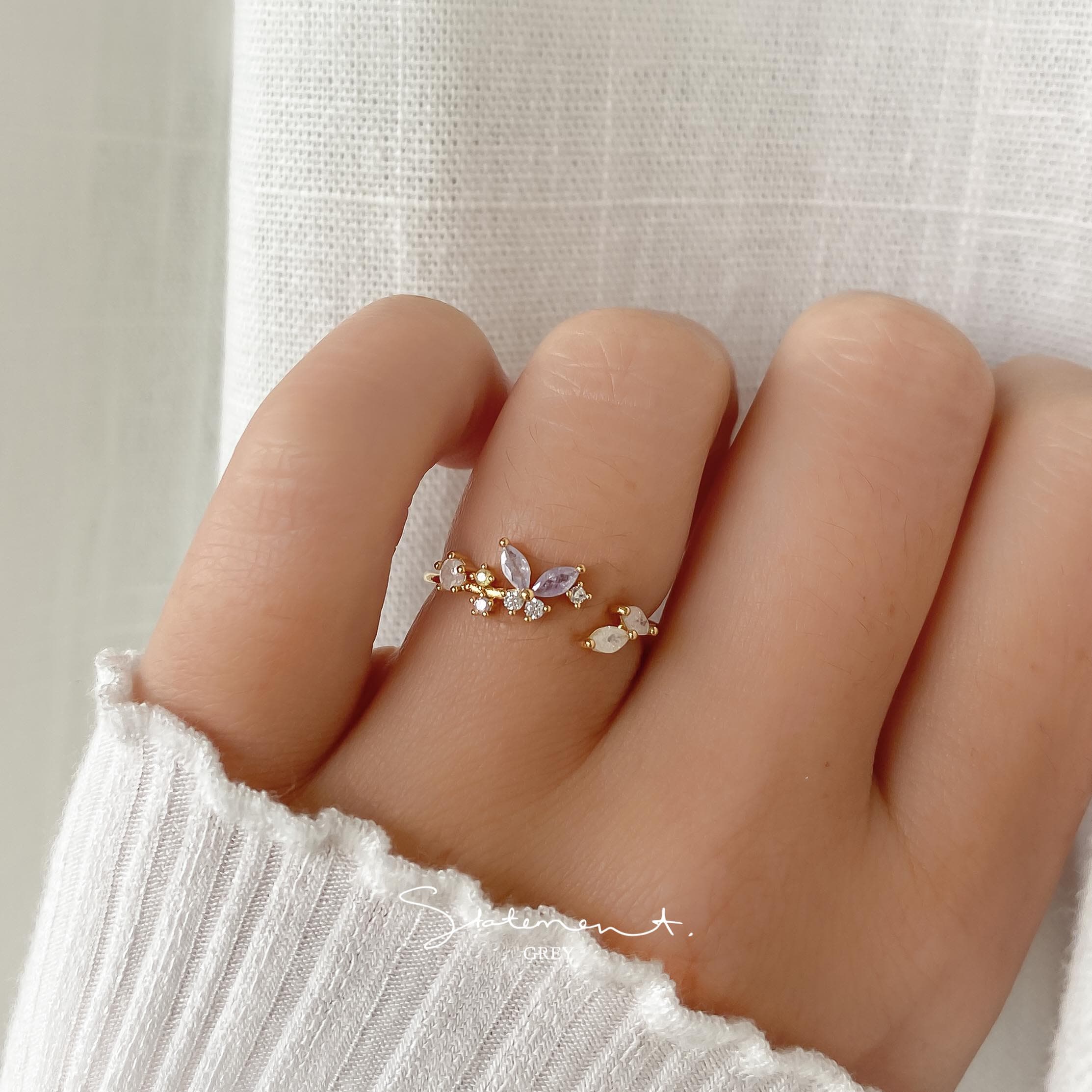 Love Arrow Bug Ring - Purple main image 0