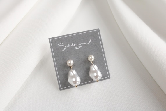 Duality Baroque Pearl Drop Earrings Faux Pearl Drop Earrings Minimal Wedding Earrings Bridesmaids Earring Dangling Baroque Pearl Earrings Etsy