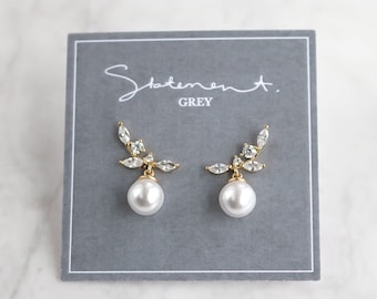 Laverna Earrings, Infinity Earrings, Pearl Earrings, Wedding Earrings, Crystal Earrings, bridesmaids earring, Long Earrings, Elegant