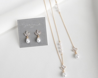 Yara Backdrop Necklace, Pearl Crystal Necklace, Teardrop Crystal, Layering Necklace, Bridal Necklace, wedding, Bridal Jewelry Set, Lariat