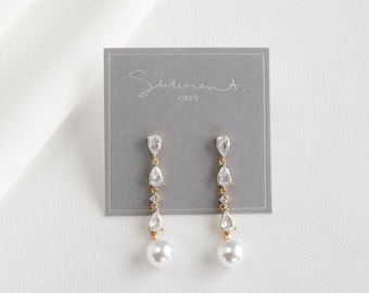Como Crystal Pearl Drop Earrings, Teardrop Crystal Earring, Silver Wedding Earrings, Modern Bridal Earrings, Bridesmaid Gift, Gift for Bride