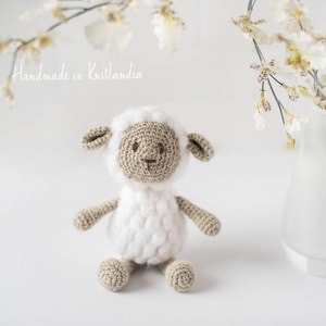 Small Lamb Toy, Handmade Little Sheep, Knitted Toy, Newborn Photo Prop