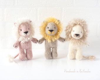 Little Lion stuffie and Matching Hat, Handknitted Toy and Hat Set, Newborn Photo Prop