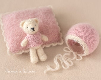 Newborn Props Set: Teddy Bear, Bonnet and Pillow, Newborn Photo Prop Bundle in pink, blue, green and purple