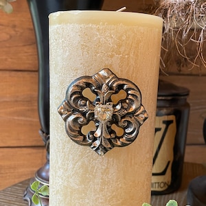 Cross Medallion Candle Pin