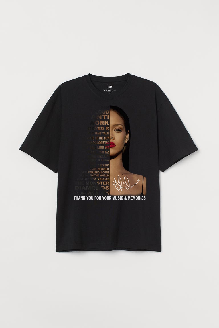 Discover Rihanna T-Shirt, Rihanna Vintage 90's Shirt, Hip Hop Rap Tour t shirt