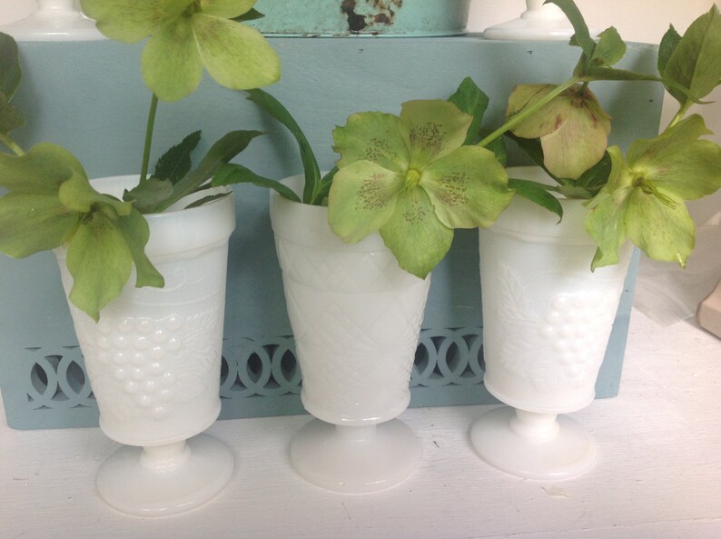 Water Goblets,Pedestal Vases,Vase Vintage Wedding Grape /& Leaf Pattern 1950s Milk Glass Vases Set6 Vintage Milk Glass Wedding Decor