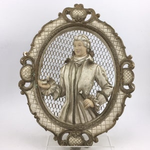 Antique, Colonial Man, 1958, Universal Statuary, 3D, Chalkware, Colonial Wall Relief, Colonial Figurine, Chalkware Man, Wall Hanging, Decor