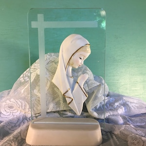 Madonna Figurine, Virgin Mary, Vintage, 1960s, Madonna, Religious Figurine, Madonna Statue, Religious Statue, Vintage Madonna, Religious