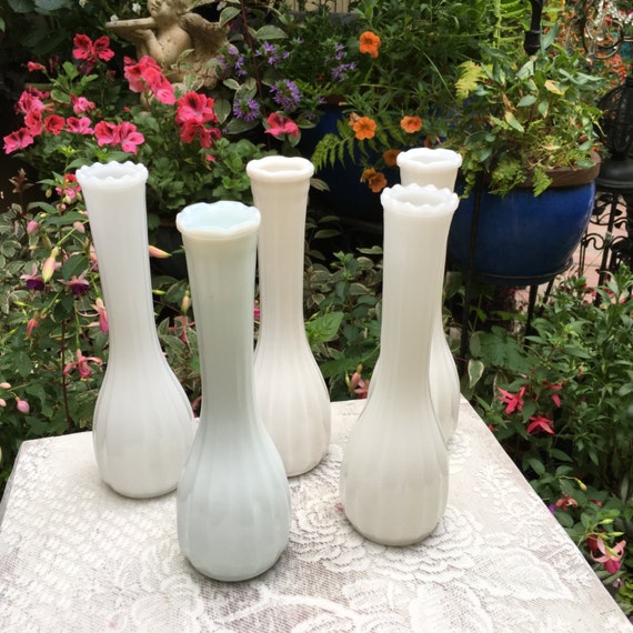 Milk Glass 9 Bud Vase Set of 5 Vintage 1960s Etsy