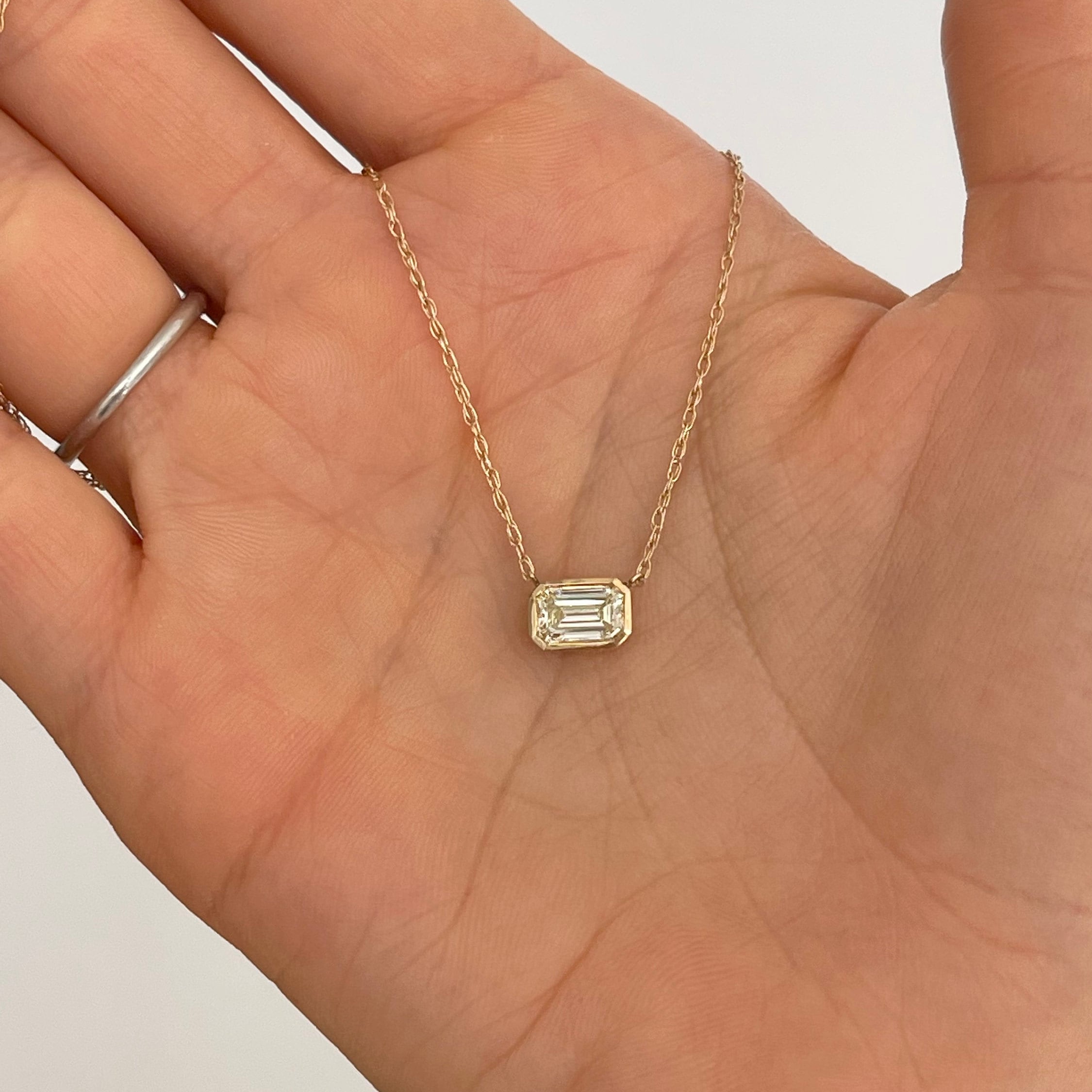 American Diamond Pendant Necklace Set - Gift for Girlfriend - Designer  Pendant Set - Aurelia Crystal Pendant Necklace Set by Blingvine