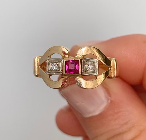 Retro / Art Deco 'Ruby' and Diamond Cocktail Ring - image 2