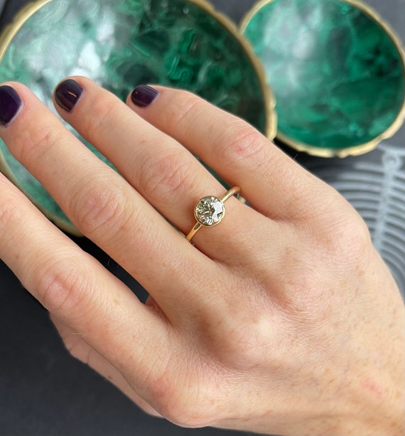 1.12 Carat Old European Cut U V VS Diamond Engagement Ring in 18k