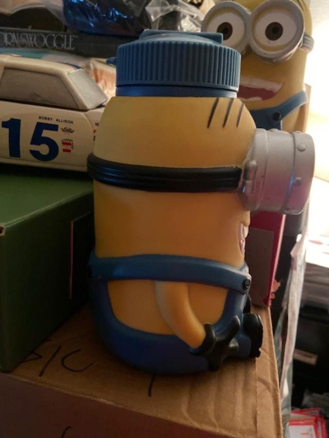Universal Studios Despicable Me Minion Water Drink Bottle with Straw