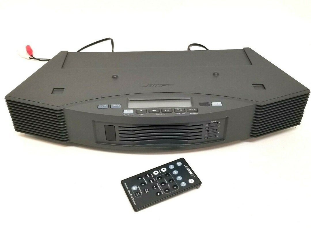 Bose 5 Disc CD Player Changer Graphite Grey does Not Have Built in