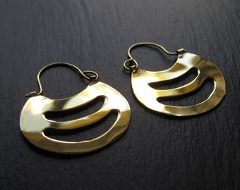 IMPERFECT . Ethnic Brass Crescent Hoop Earrings . Shiny Gold Earrings . Half Moon Earrings . Artisan Gypsy Jewelry Mapuche