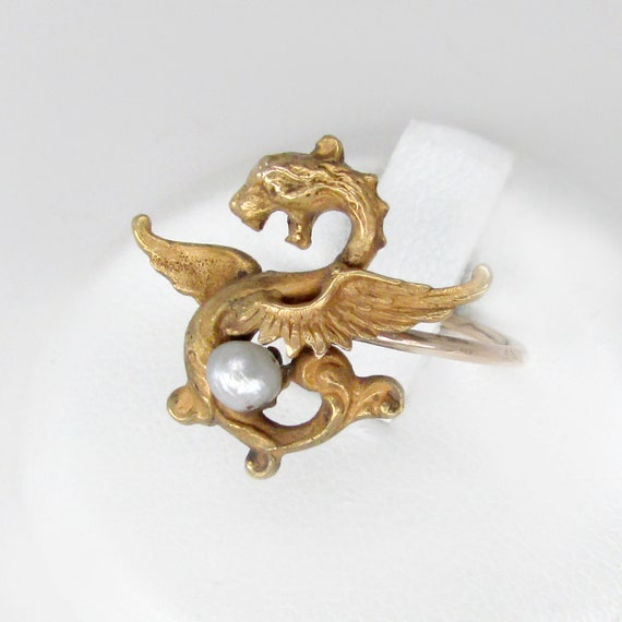 gold gragon ring, grifffin ring, art nouveau ring,