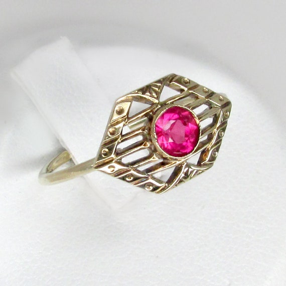 ruby ring, gold ruby ring, estate ruby ring, ruby