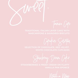 Może przedstawiać: R&oacute;żowe tło z białym tekstem, na kt&oacute;rym wymieniono r&oacute;żne opcje deser&oacute;w: Tiramisu Cups, Cupcakes Selection, Strawberry Dream Cake i Matcha Minis.