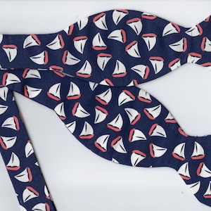 Sailing Bow tie, Sailboats on Navy Blue, Self-tie & Pre-tied, Nautical bow ties, Bow tie for Men, Boy Bow tie, Girl Hair Bow, Cruise Bow tie