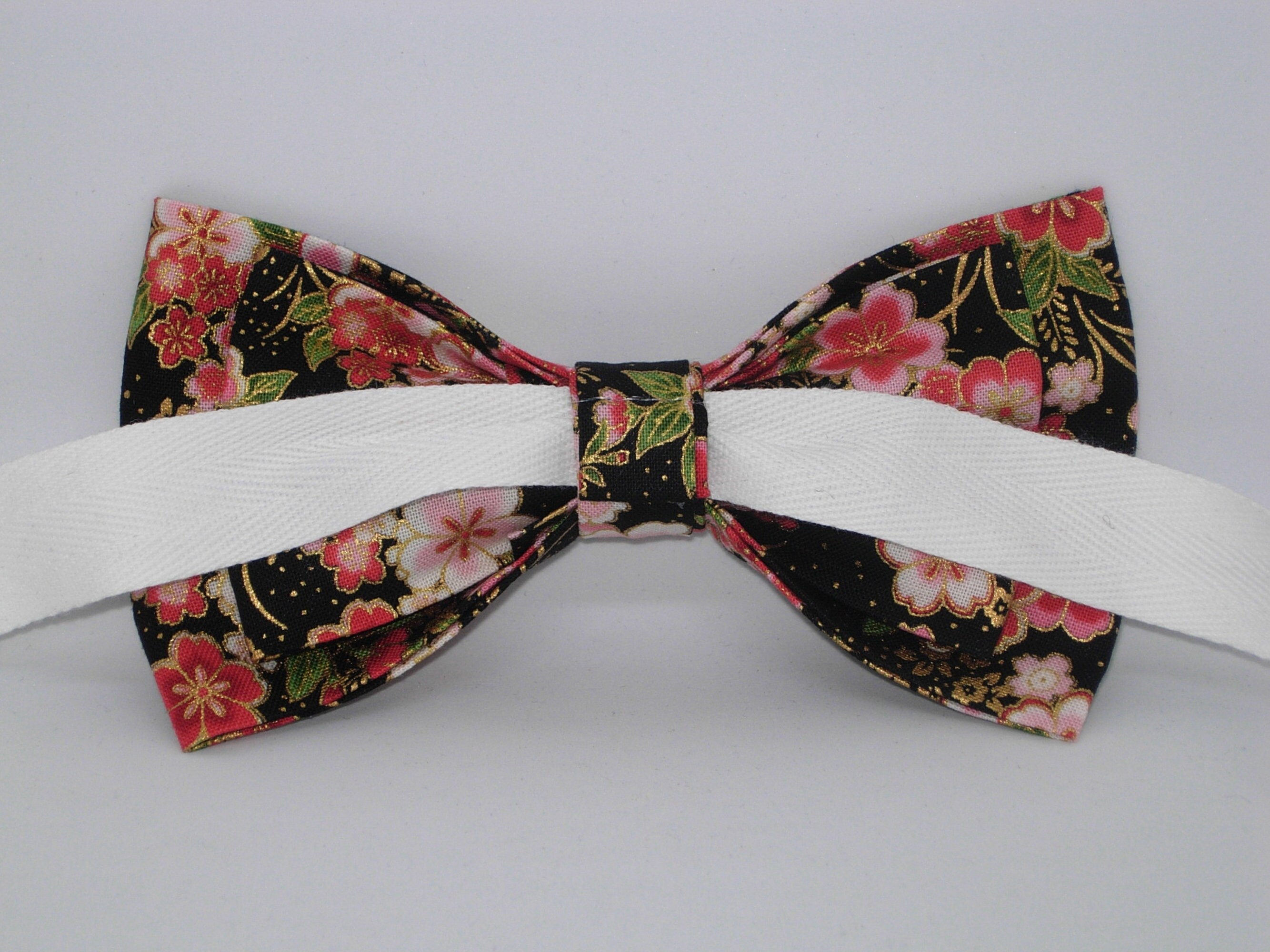 Oriental Floral Bow tie Pink & Red Flowers on Black Metallic | Etsy