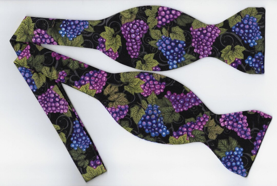 Purple Grapes Bow Tie, Grape Bunches With Grape Leaves, Selftie & Pre