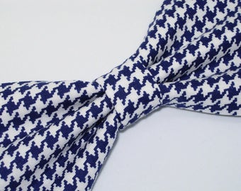 Navy Blue & White Bow tie | Houndstooth Bow tie | Pre-tied Bow Tie | Blue Wedding bow tie | Bow ties for Men | Boys Bow tie | Girls Hair Bow