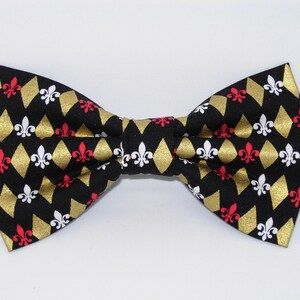 Gravata borboleta Fleur De Lis, Diamantes dourados metálicos, Gravata borboleta militar, Escoteiros, Gravata borboleta pré-amarrada, Gravatas borboleta para homens, Gravata borboleta para meninos, Laço de cabelo para meninas
