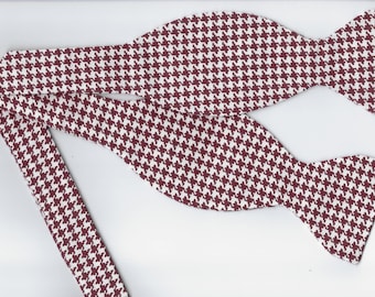 Burgundy & White Bow tie, Dark Red Houndstooth, Self-tie or Pre-tied Bow Tie, Wedding bow tie, Bow ties for men, Boy Bow tie, Girls Hair Bow