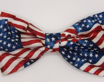 American Flag Bow tie, Wavy USA Flags, Pre-tied Bow tie, 4th of July, Veterans Day Gift, Bow ties for Men, Boys bow tie, Girls Hair Bow