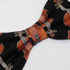 Classical Violin Bow Tie, Gold & Black, Pre-tied Bow Tie, Musical Instrument, Mens Bow tie, Boys bow tie, Girls Hair Bow, Violin Recital