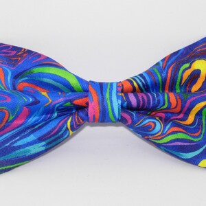 Trendy Bow Tie | Abstract Swirls on Blue | Pre-tied Bow tie | Retro 60&#39;s 70&#39;s Wedding | Bow ties for Men | Boys bow tie | Girls Hair Bows