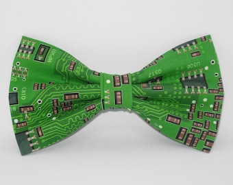 Computer Bow tie, Circuit Board with Resistors, Pre-Tied Bow tie, Bow ties for Men, Boys bow ties, Girls Hair Bow, Techie, Geek, Science