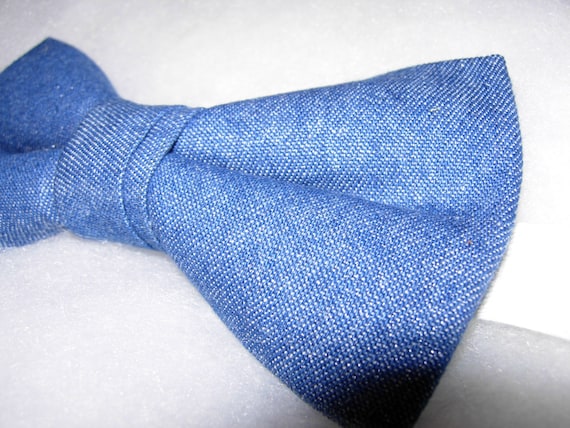 Pre-tied Bow tie Blue Denim Sprinkled with Glitter Glittering Blue Bow tie