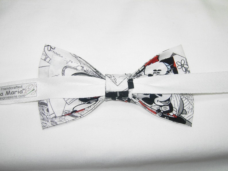 Comic strips Mickey Mouse Bow Tie /& Cummerbund Set Mickey bow ties Cummerbunds Mickey Mouse ties Vintage Mickey Disney bow ties