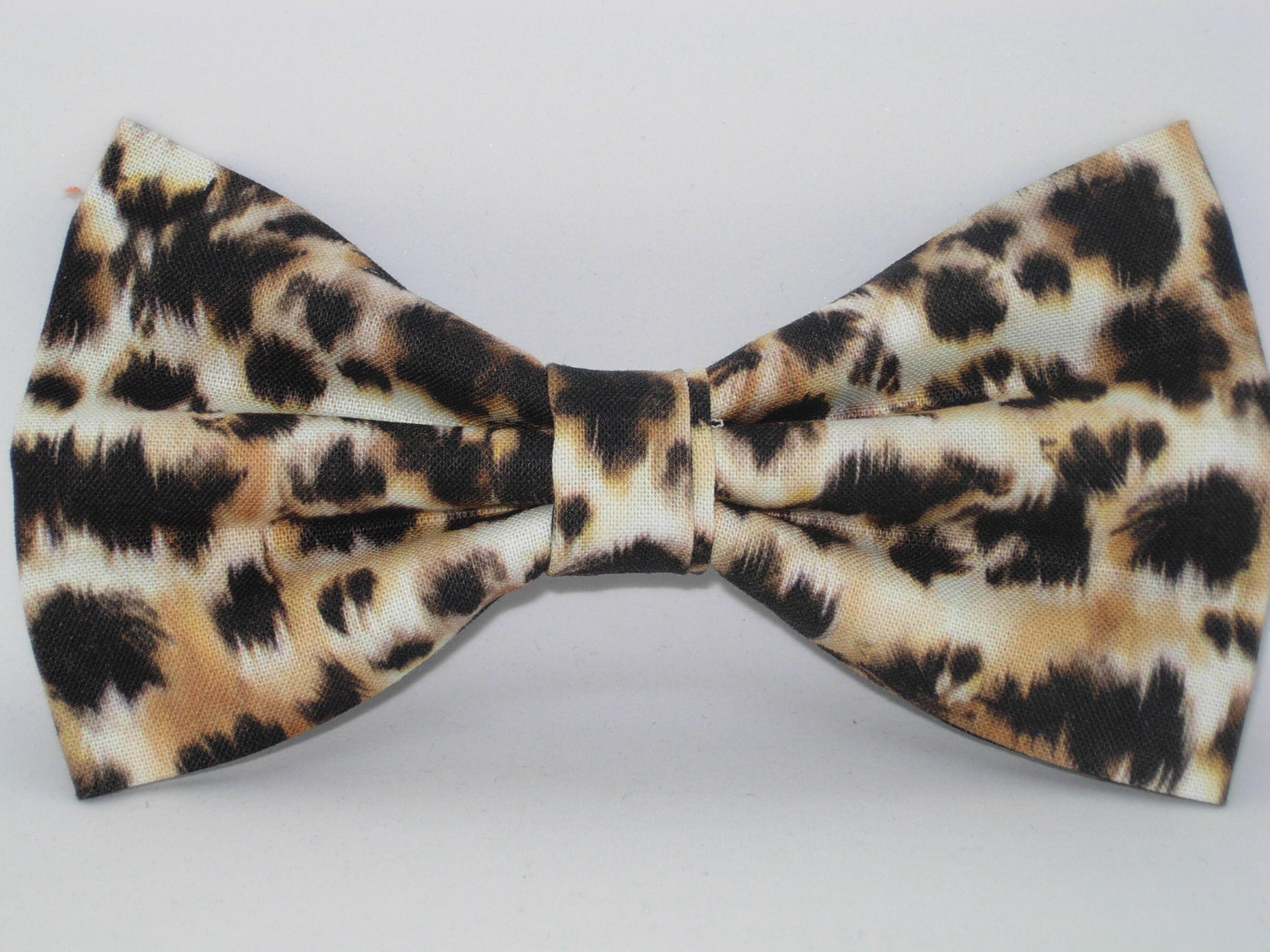 hex tie bow tie