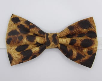 Leopard Print Bow Tie, Brown Spots on Tan, Pre-tied Bow tie, Wild Animal, Big Cat, Safari, Bow Ties for Men, Boy bow tie, Girls Hair Bow