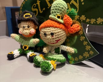 Duende de la suerte, niña o niño, tejido a crochet, Día de San Patricio