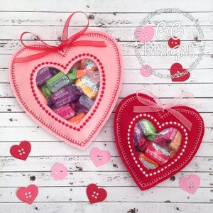 Herz Peekaboo Leckerli Tasche im Stickrahmen Stickdatei