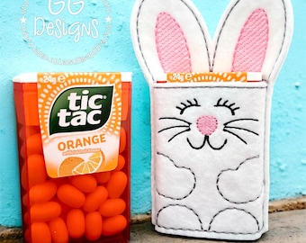 Bunny Candy Cozy in the hoop machine embroidery design